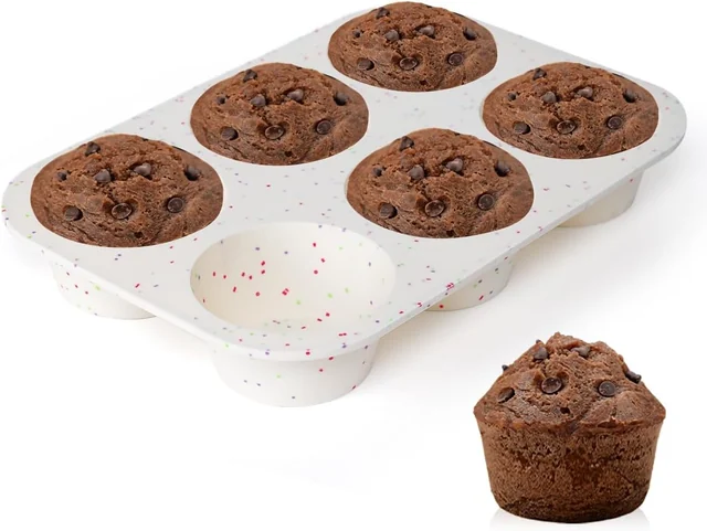 Six-cup jumbo confetti muffin pan